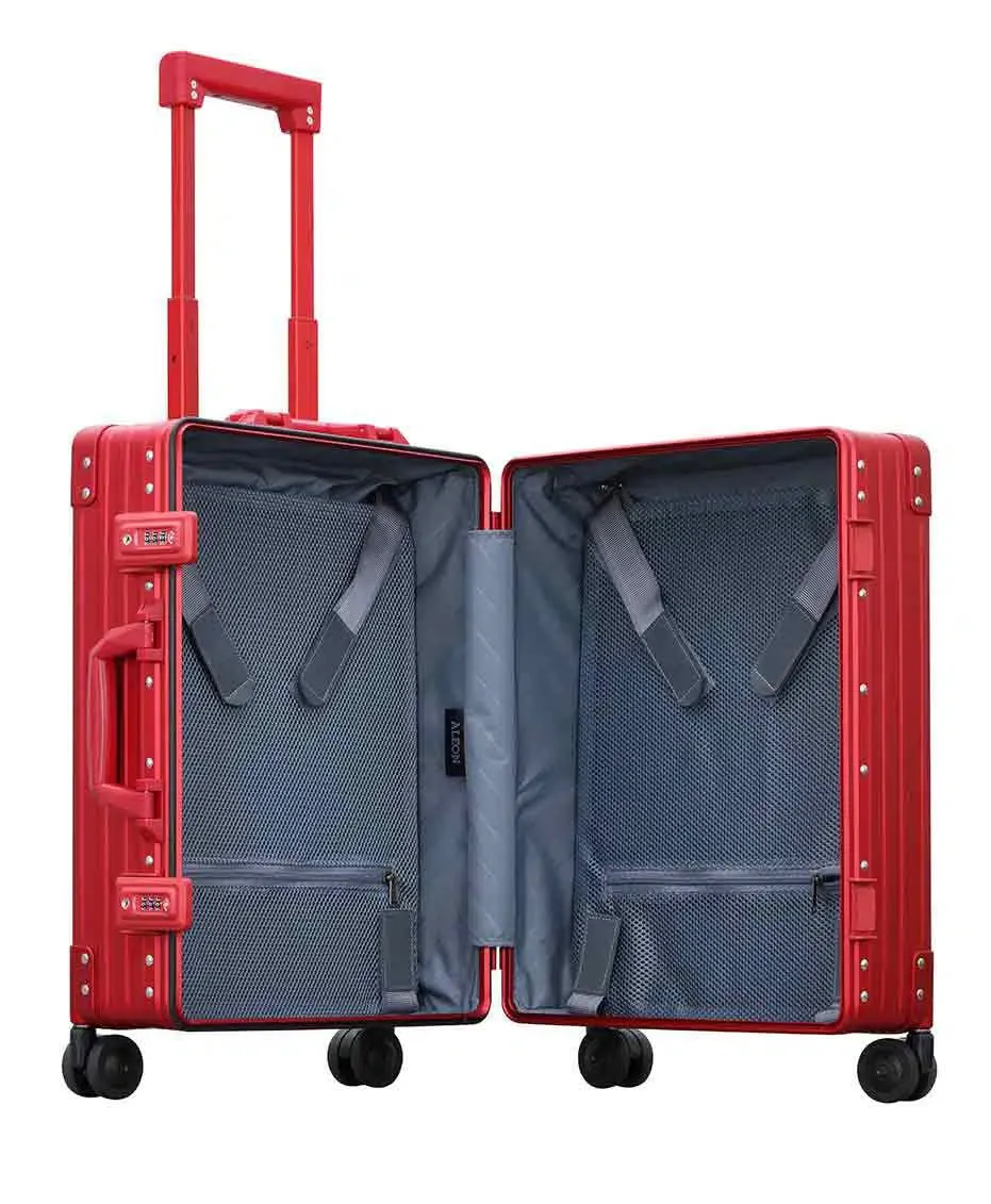 21" Aluminum Classic Carry On Spinner