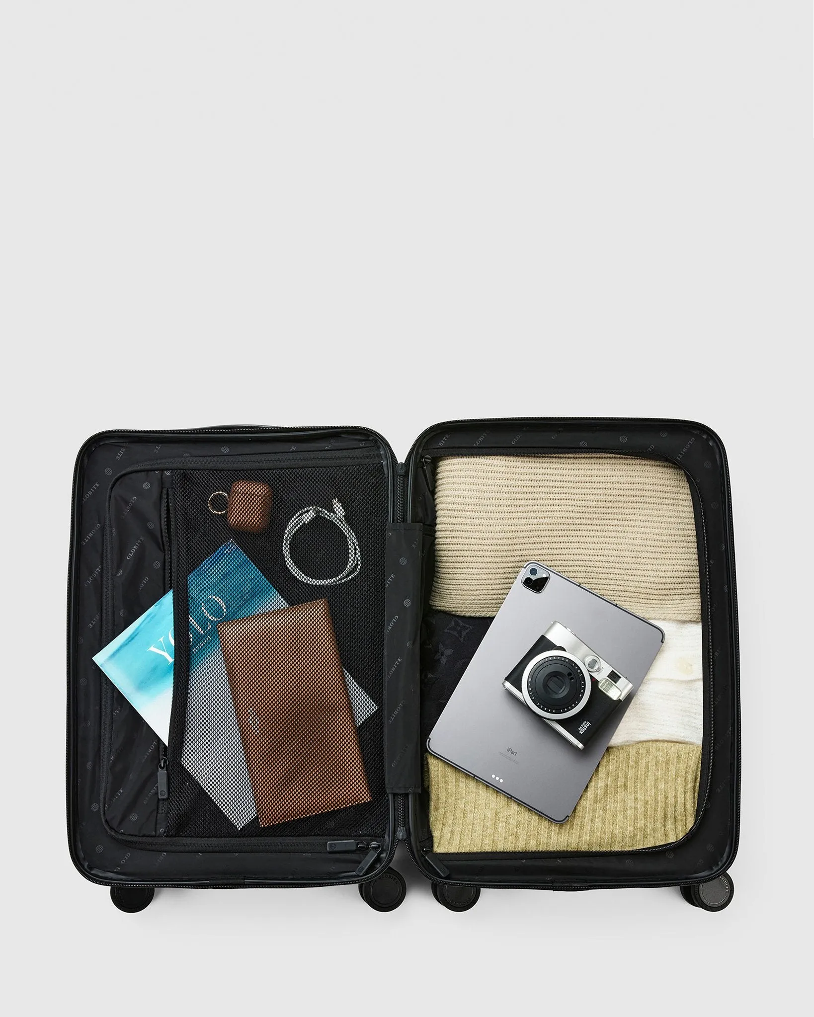 Carry On Suitcase - Onyx Black