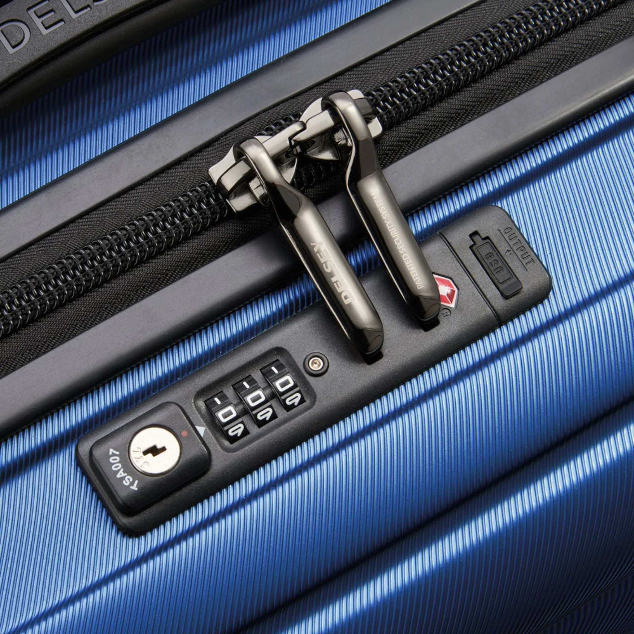 Delsey Paris Shadow 5.0 DY2878801P 75cm 4 Double Wheels Expandable Trolley Case - Blue