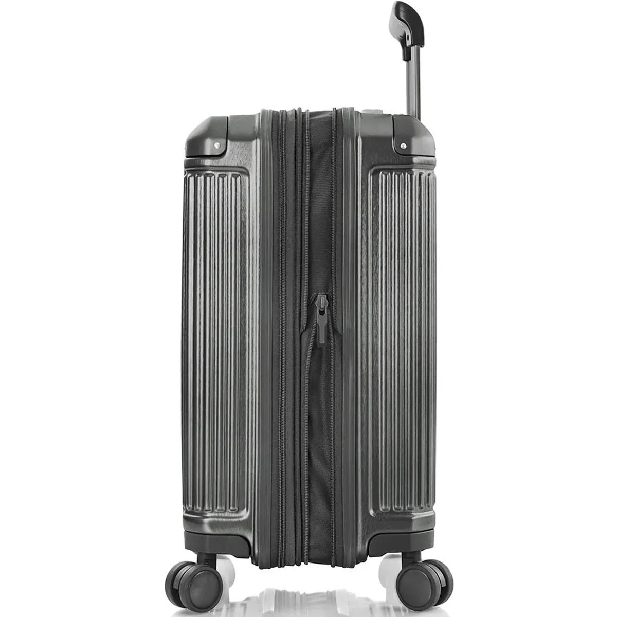 Heys EDGE 21" Expandable Carry On Spinner