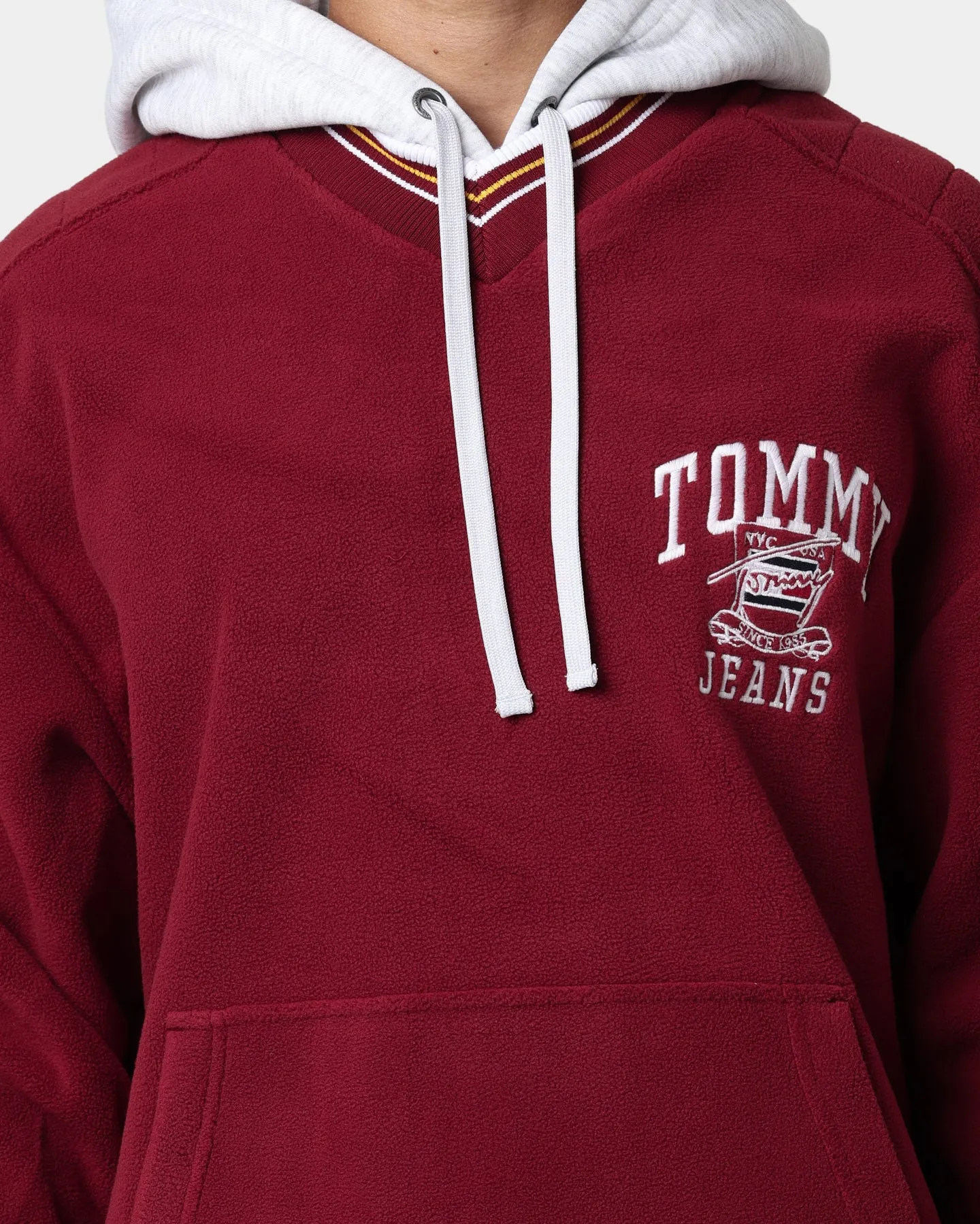 Tommy Jeans Polar Fleece V-Neck Hoodie Bing Cherry