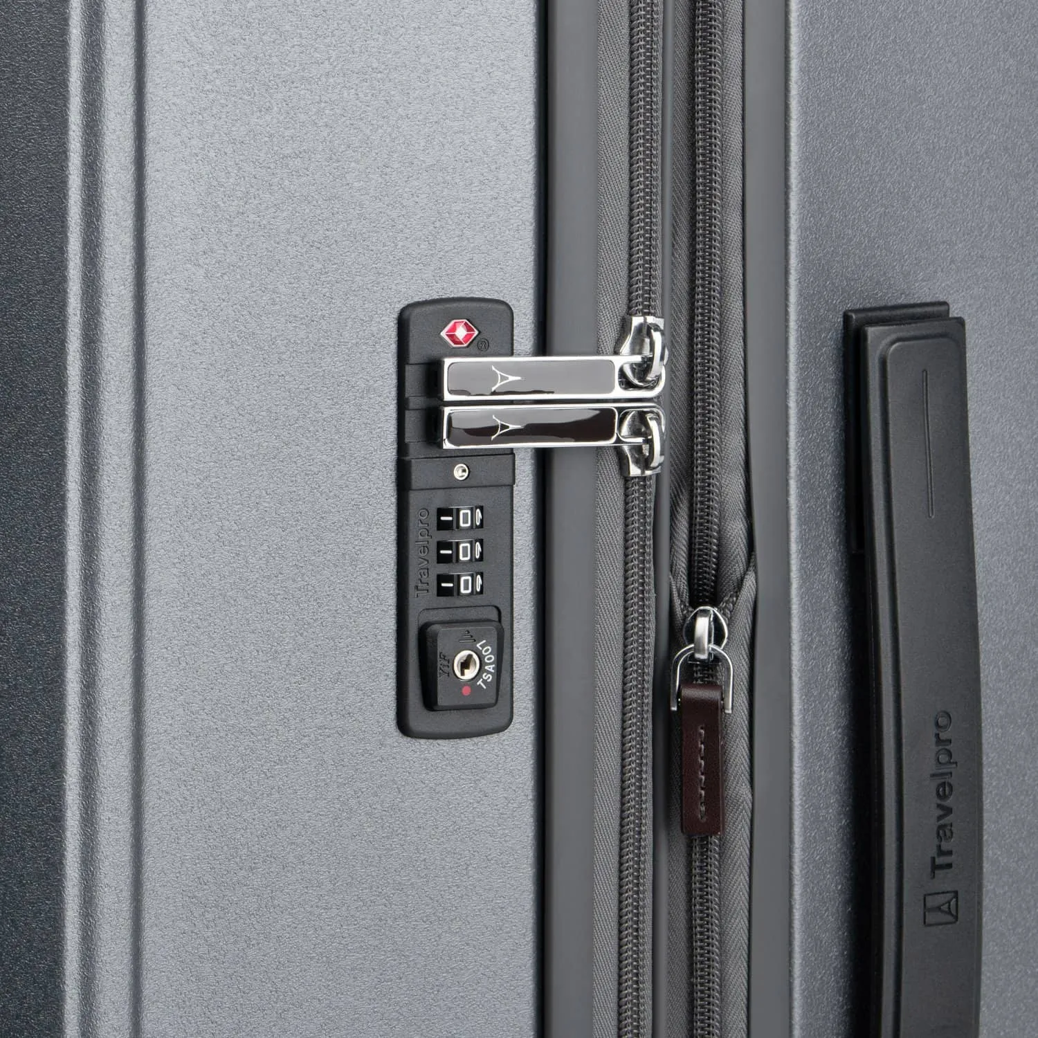 Travelpro Platinum® Elite Medium Check-In Expandable Hardside Spinner Luggage